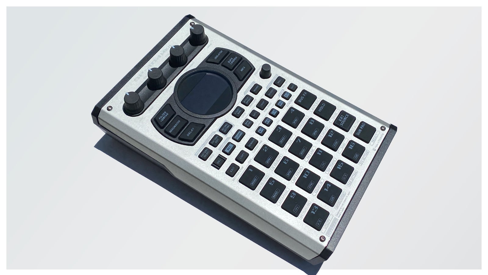 Roland | SP-404MKII】 新潟県燕三条で作る「交換用メタルフェイス