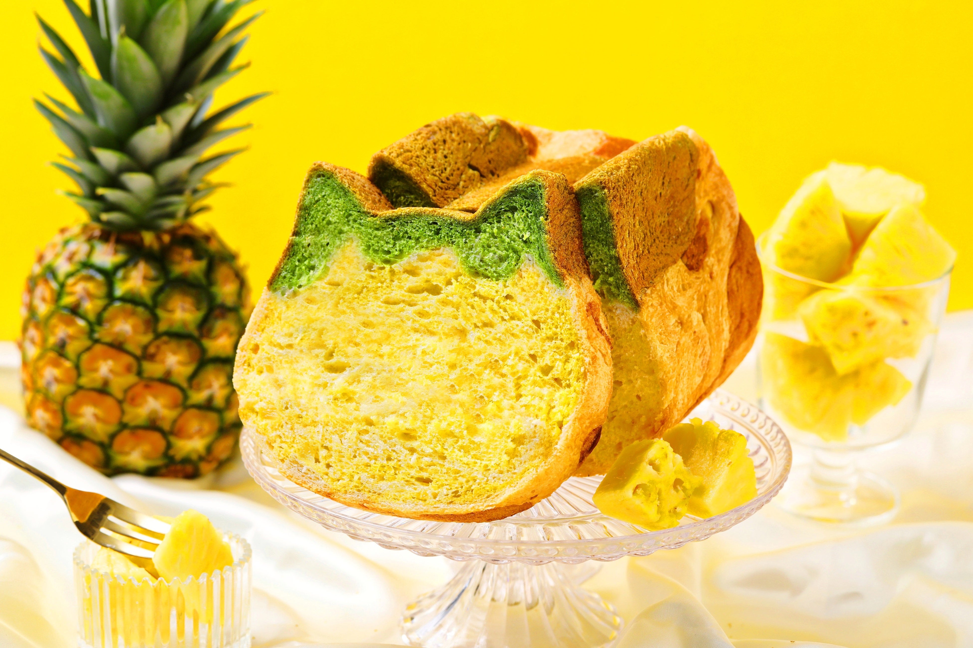 8/17はパイナップルの日】凍らせても美味しい！砂糖漬けパイナップルを