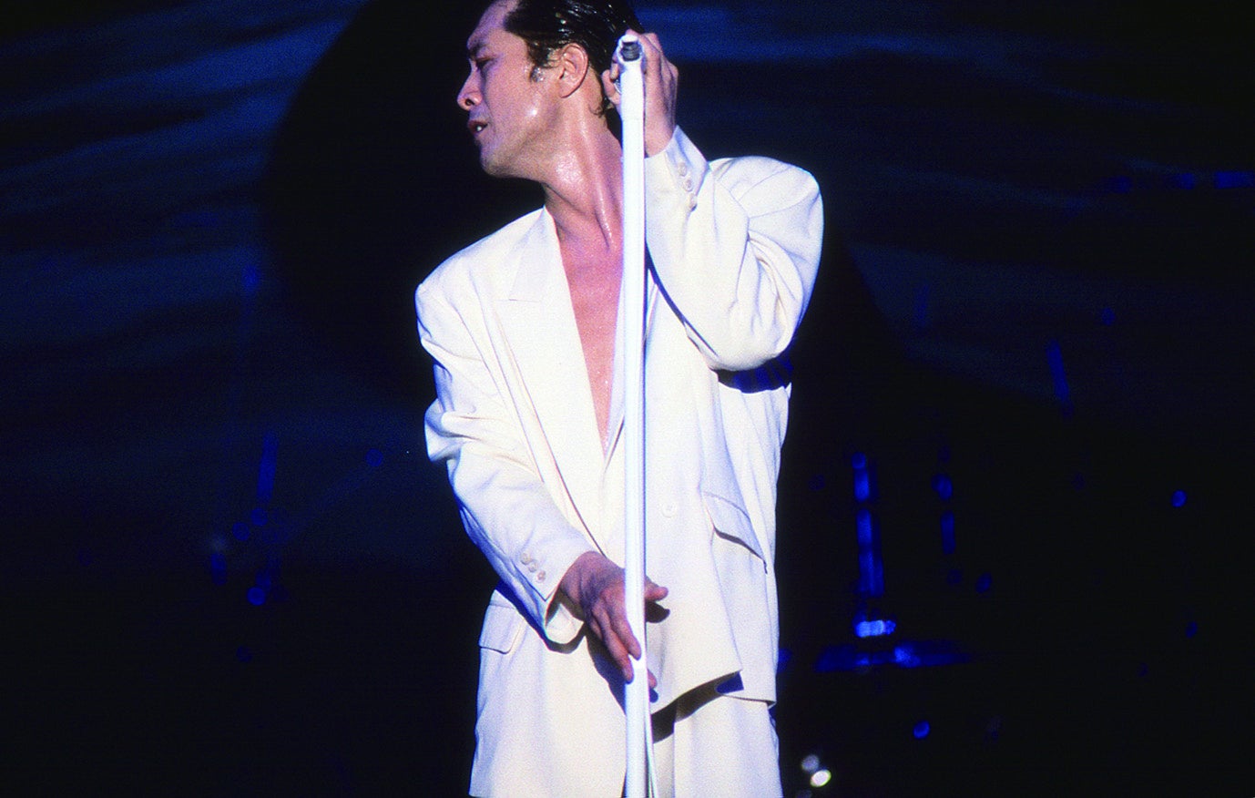 矢沢永吉デビュー50周年記念ライヴステージ50ステージから厳選し、矢沢