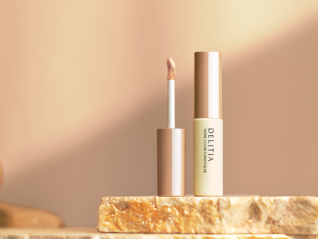 人気のオイル状美容液「グランビスオイル」が増量サイズで登場