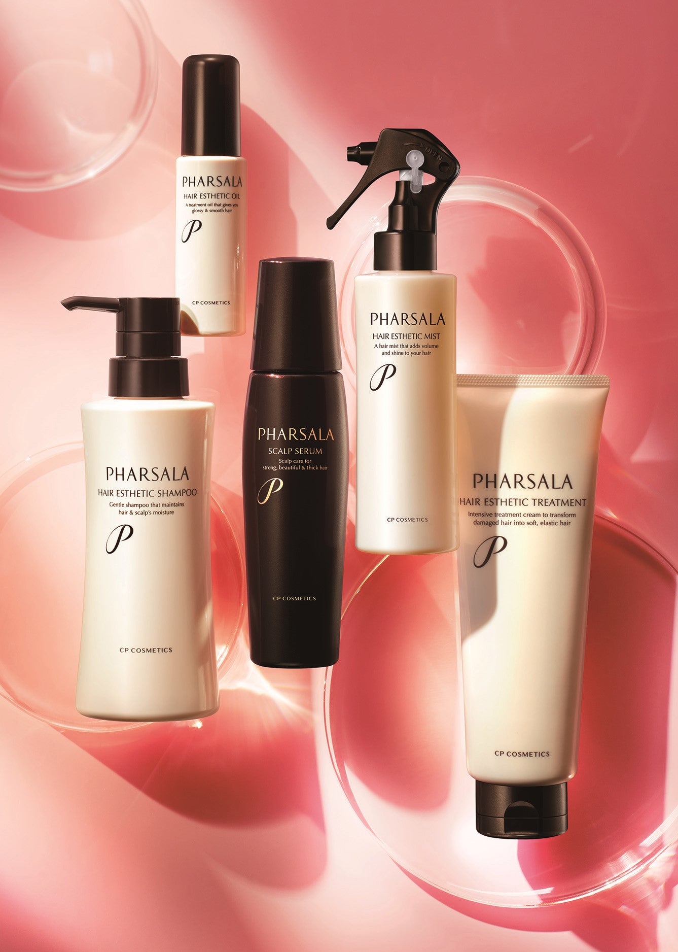 うるおいケアのスペシャルライン「ソワーニュ アクアフィット」が装い