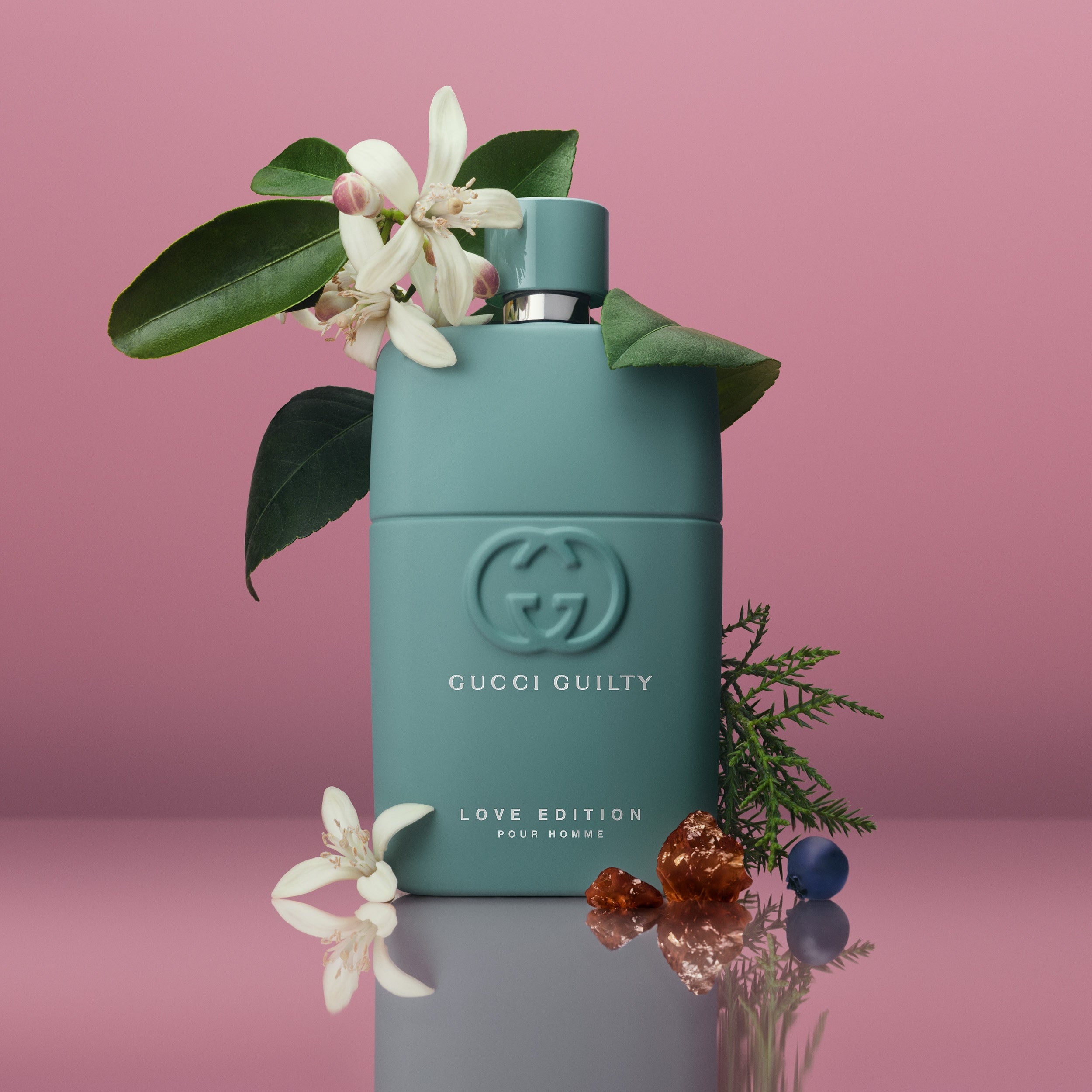 グッチ》ビューティからあらゆる愛のかたちを称えたフレグランス