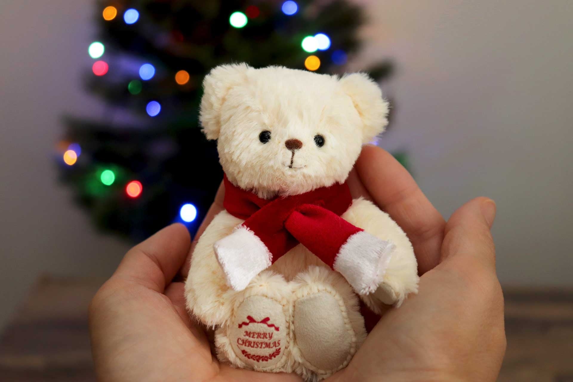 テディベア専門店がお届けするクリスマス限定ギフト】毎年ご好評