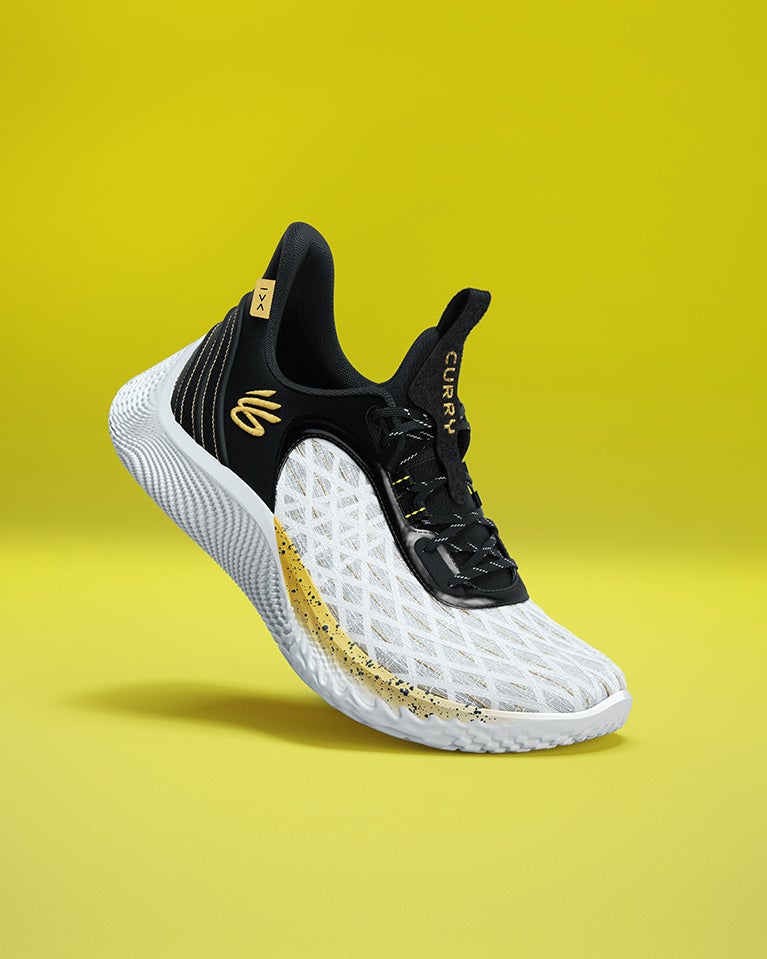 アンダーアーマー 「カリー フロー9」からセサミストリート・コラボ