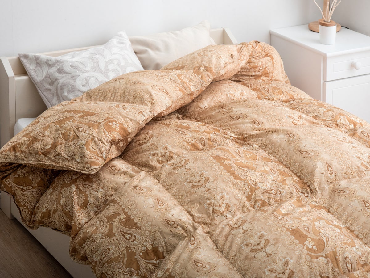 国内トップクラス年間14万枚以上の羽毛布団を販売！「タンスのゲン