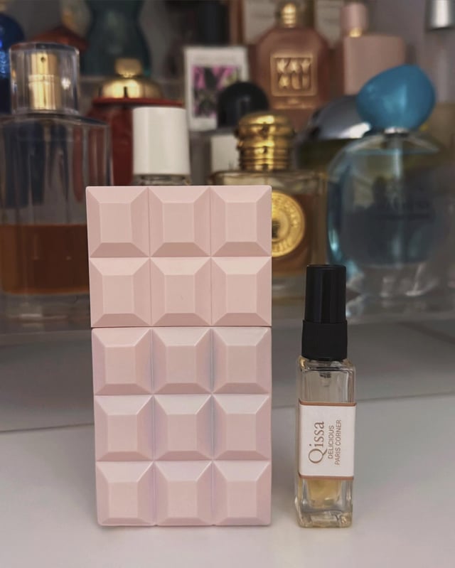 比較：サブリナ・カーペンター スウィート・トゥース EDP vs パリ