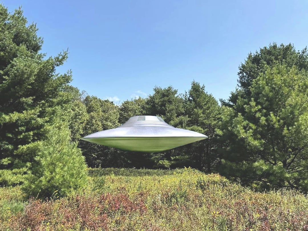 area-51-ufo-saucer-model-v0-