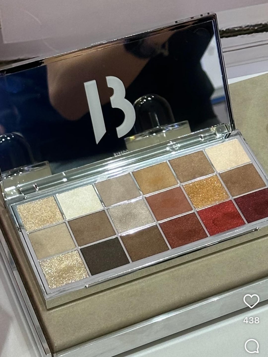 BYREDOの2025年フォール限定アイシャドウパレット : r/BeautyGuruChatter