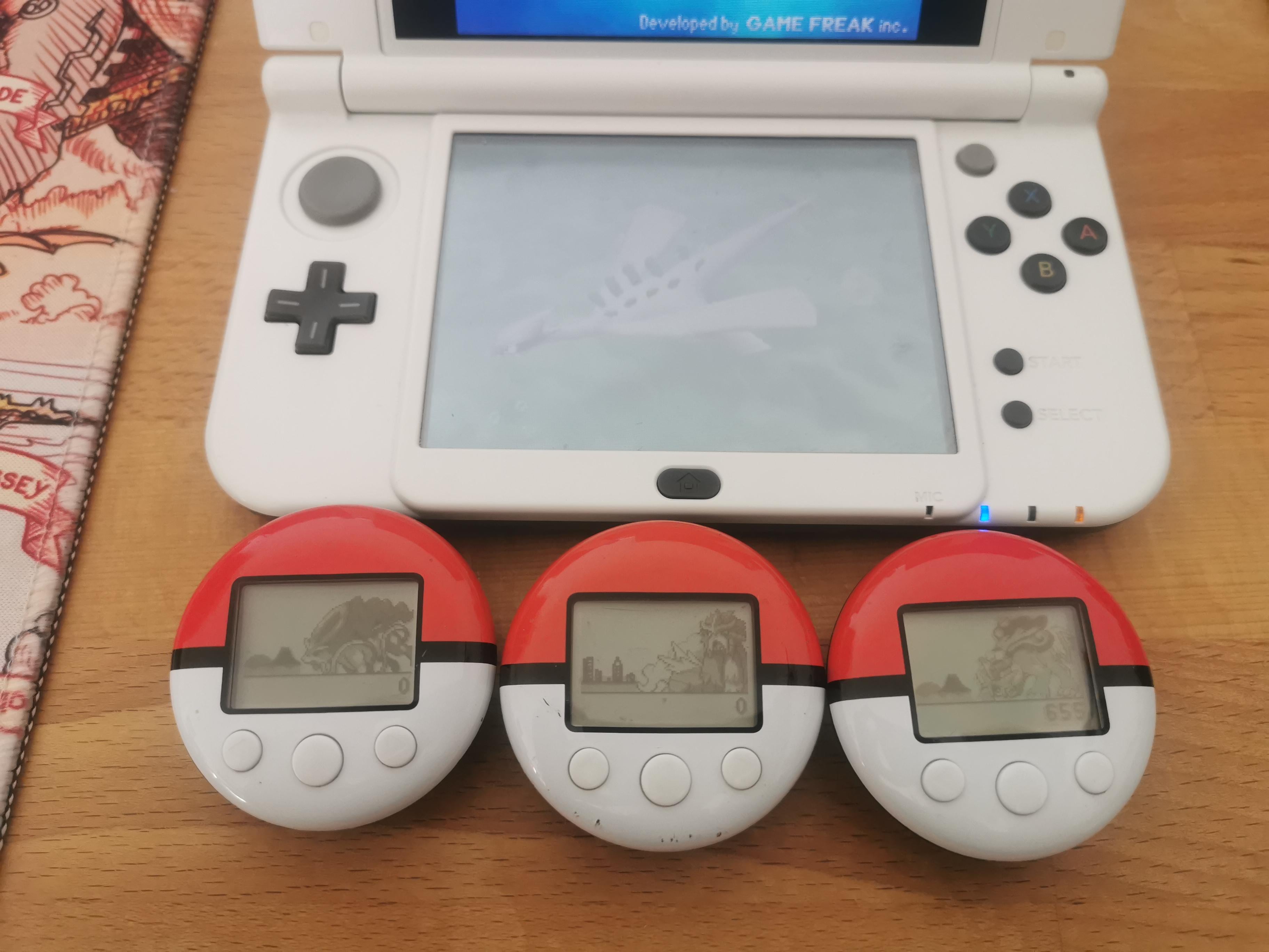 やっと3つのポケウォーカーを（何とか）1つのゲームで動くようにしたよ