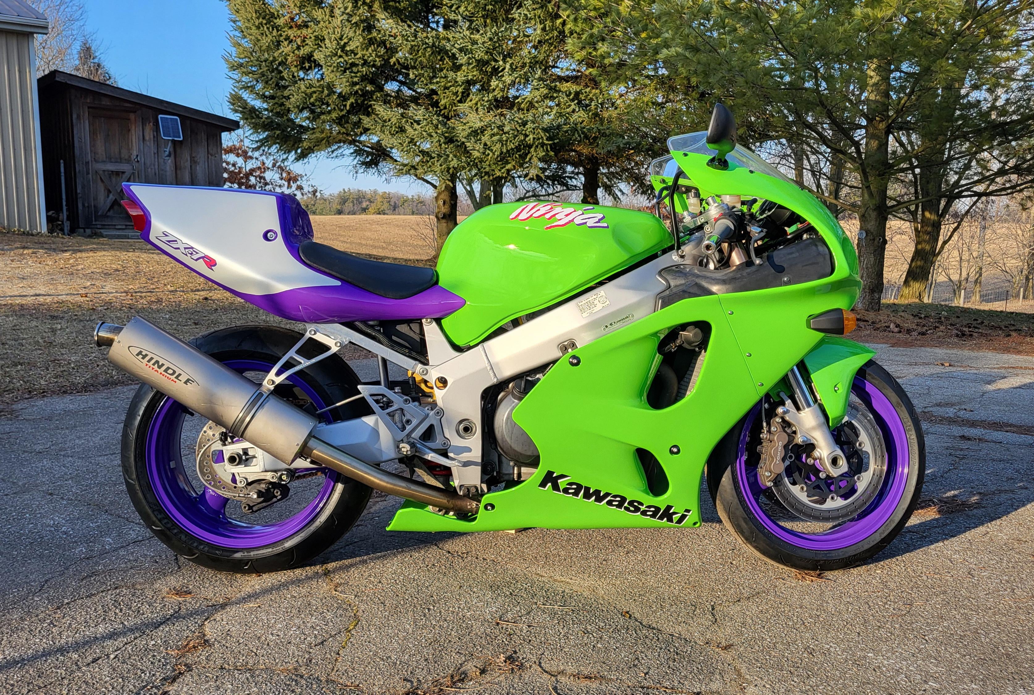 My '97 zx-7r I built from spare parts : r/Kawasaki
