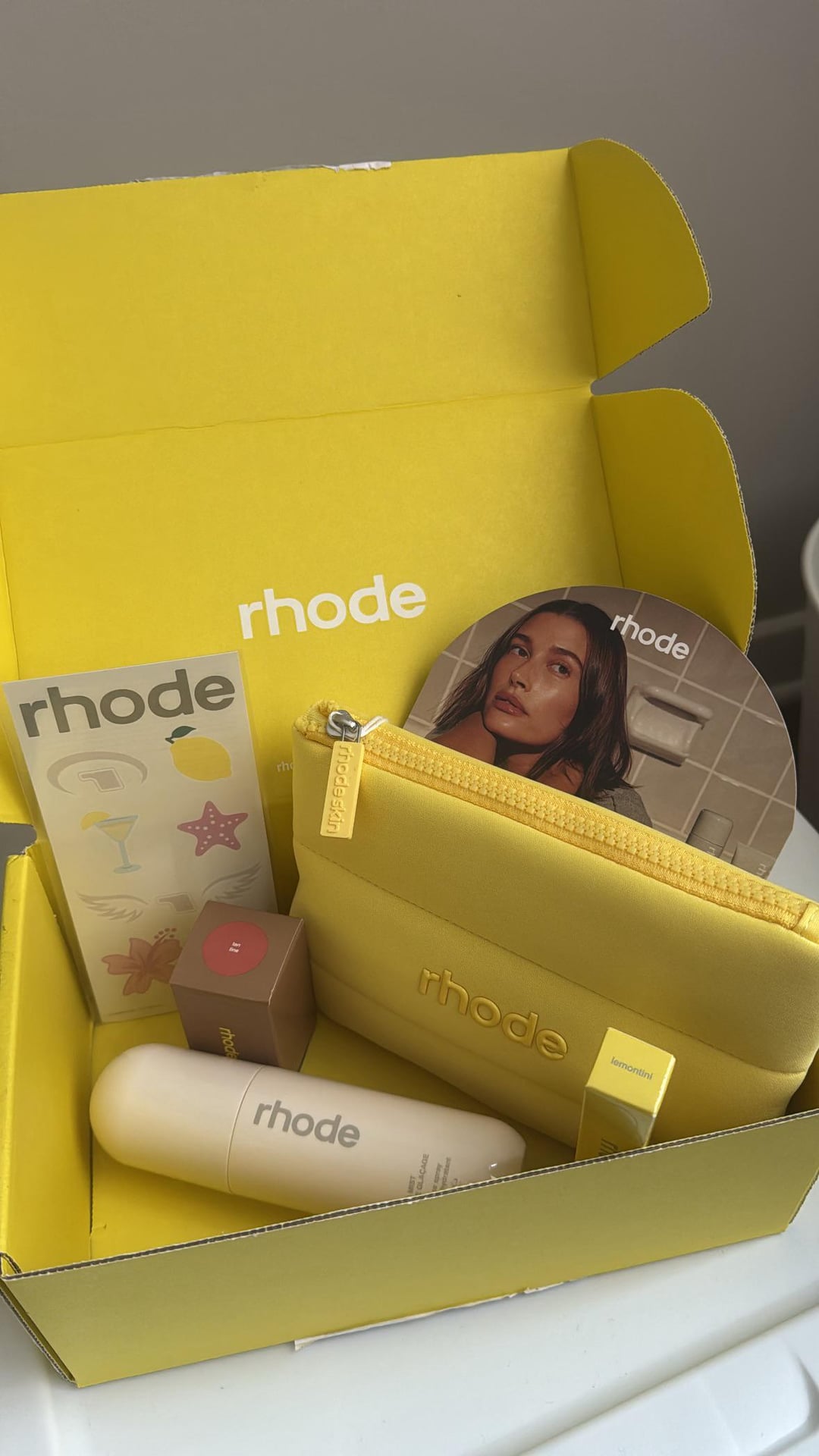 My Rhode summer kit is here! 🍋🍸💛🪽 : r/rhodeskin