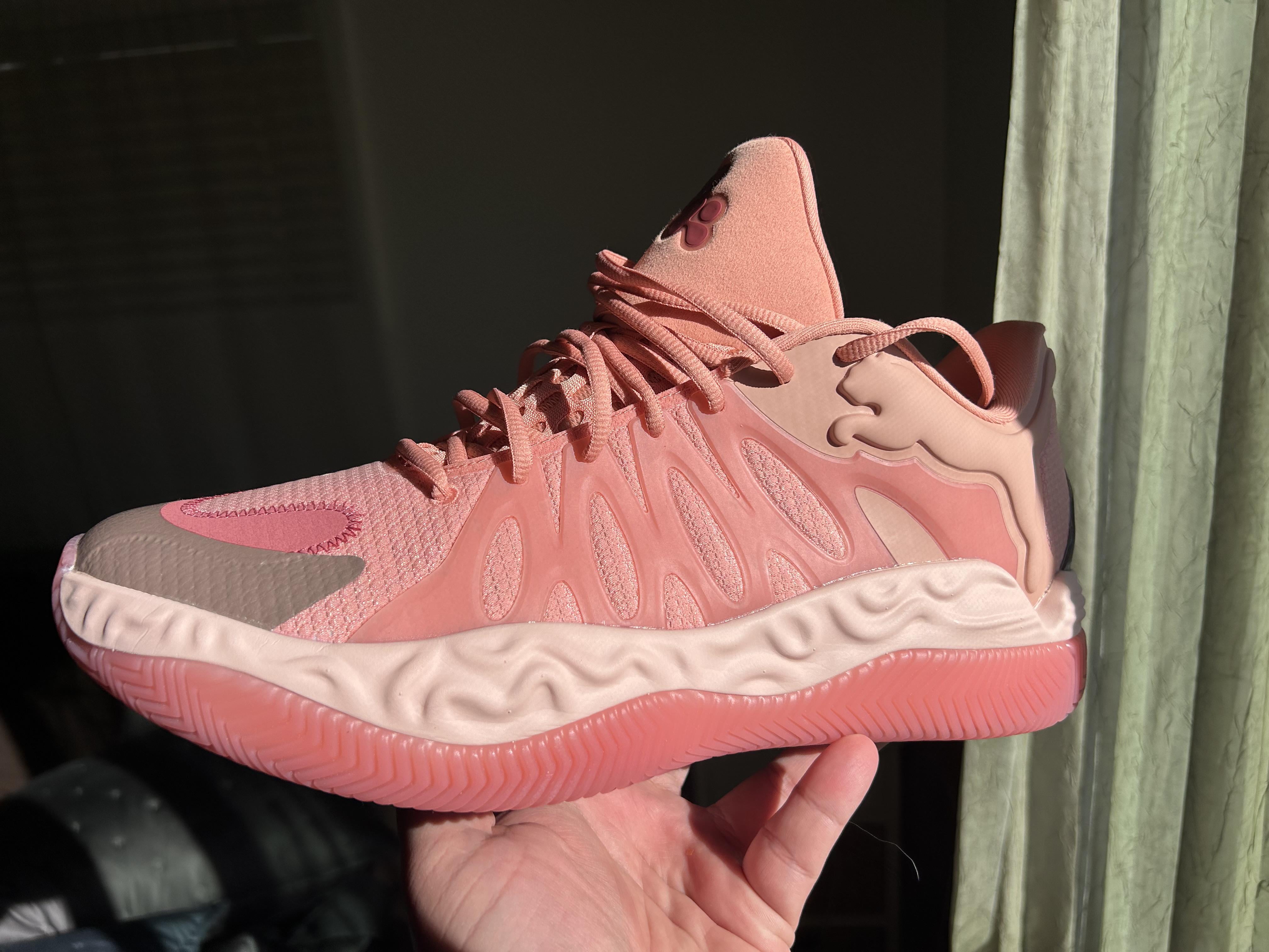 Puma Hali 1 Hibiscus : r/PollexSaleheBembury