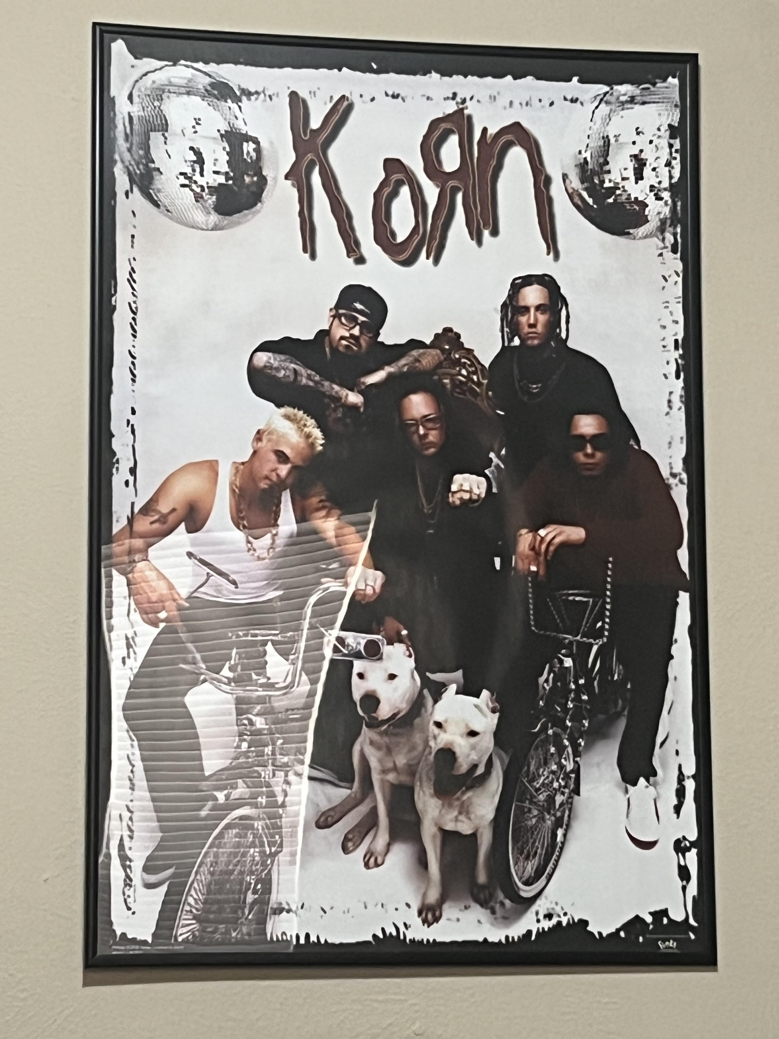 お前、90年代のKornみたいにかっこよくなることは一生ないよ : r