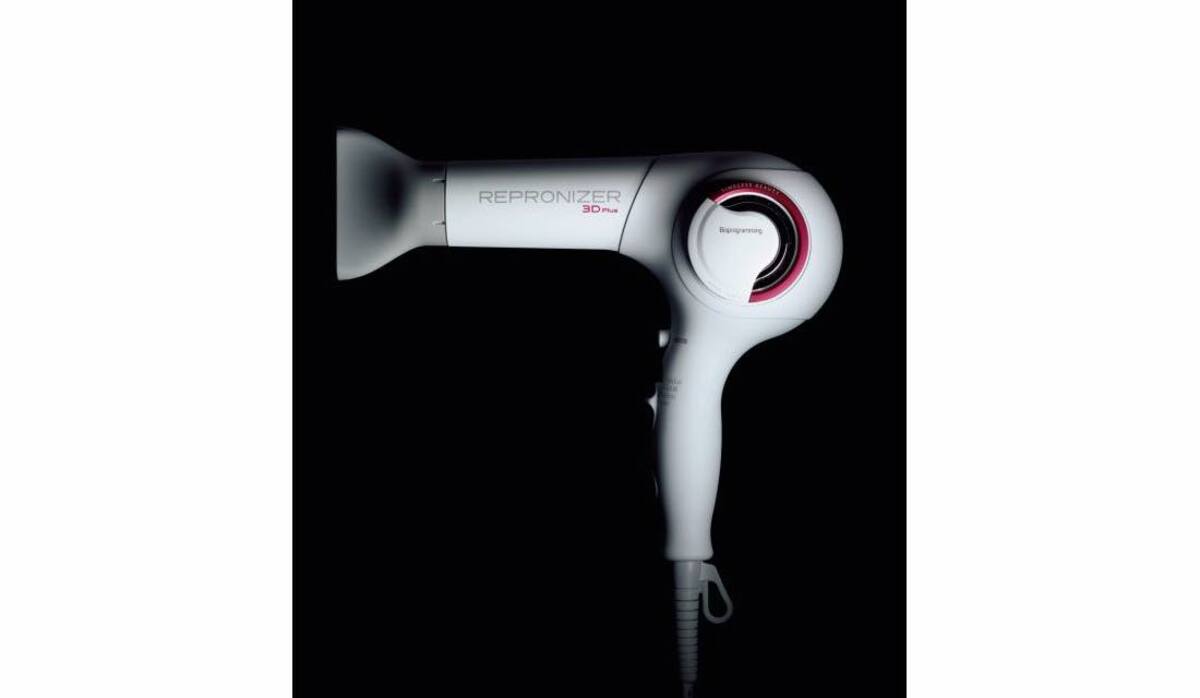 美しい髪に！話題の美髪器「レプロナイザー 3D Plus」 | Precious.jp