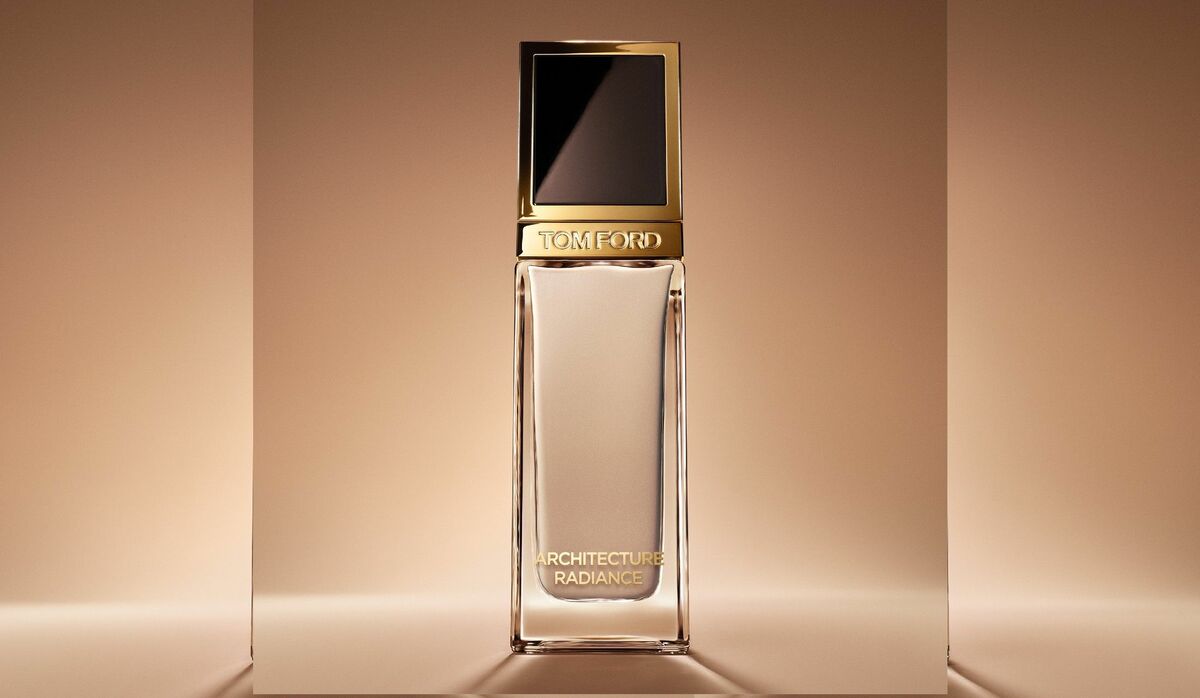 トム フォード ビューティ】アーキテクチャー ラディアンス ハイド