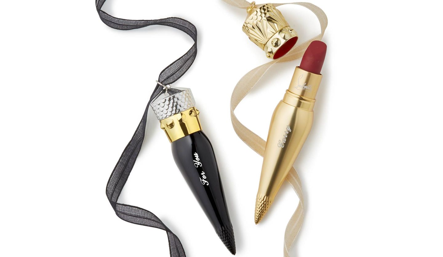 ギフトに最適！「クリスチャン ルブタン」が人気リップの刻印サービス