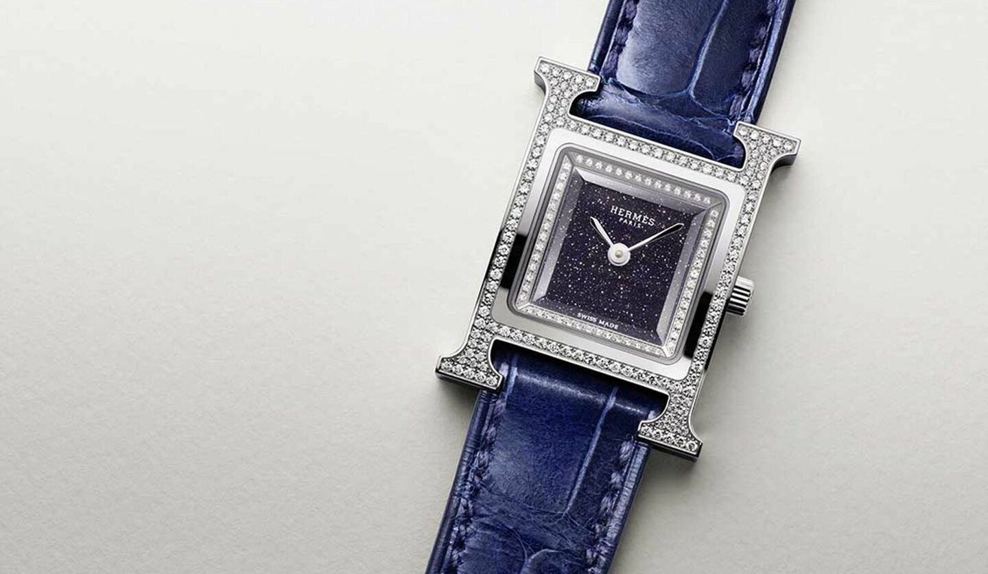 エルメスの「Hウォッチ」初！カラーストーンとダイヤが織りなす新