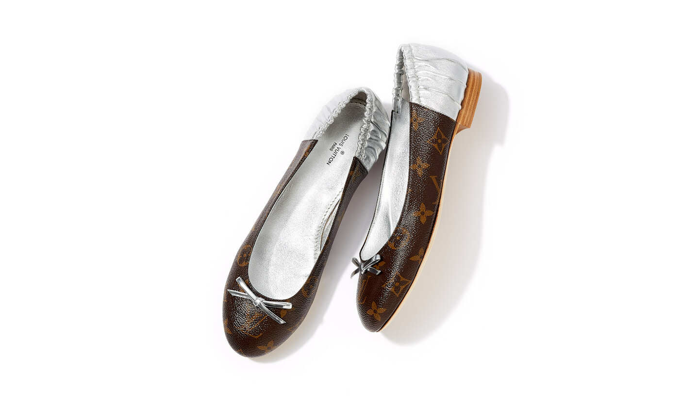 ルイ・ヴィトンの新作バレエシューズは「かかとが脱げなくて長時間歩い