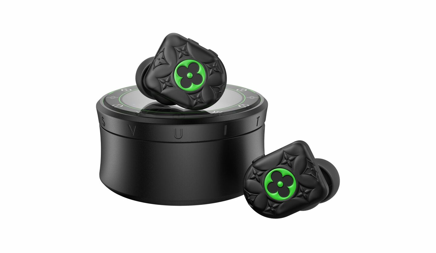 本日から発売！ルイ・ヴィトンの人気ワイヤレスイヤホンにクールな