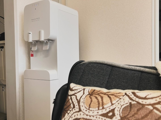 famfit（ファムフィット）｜天然水ウォーターサーバーはプレミアム