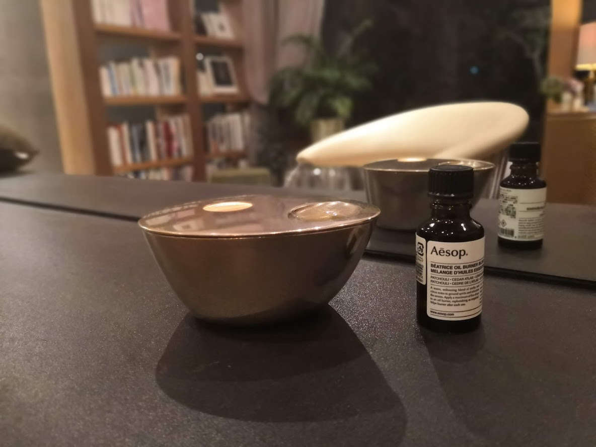 Aesop オイルバーナー | WEB MAGAZIN | 点と線-LE SALON TEN TO SEN-