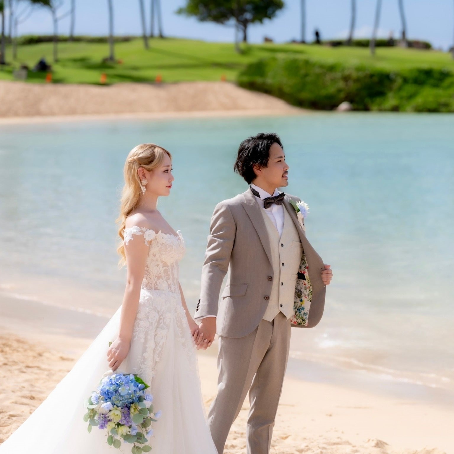 お客様の声】新郎様ベージュスーツ | PRIVE