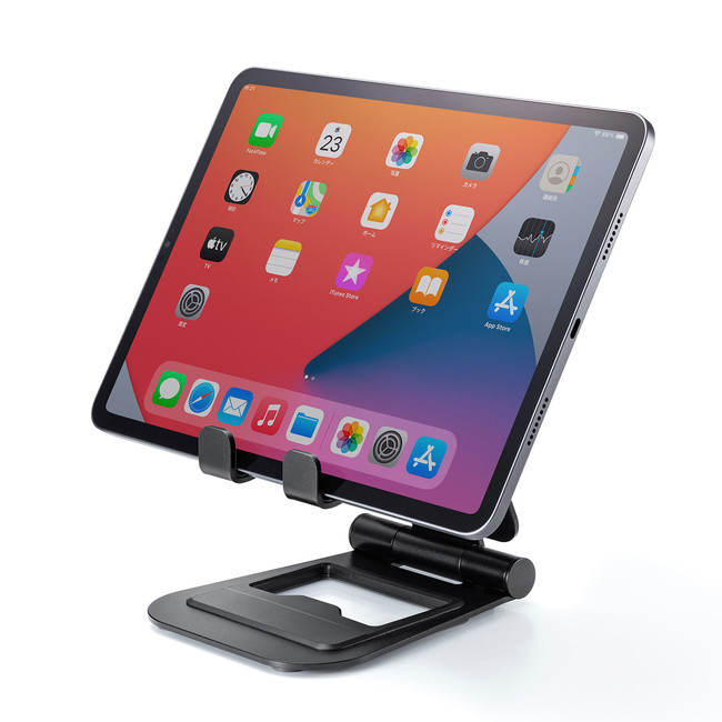 2つのヒンジで無段階に角度と高さが調整できる、コンパクトな