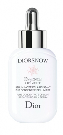 透き通るようなピュアなピンクの光でトーンアップ：ディオール スノー