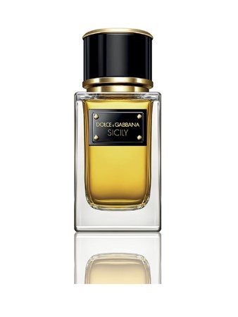 厳選された香りを贅沢に楽しめるベルベットコレクション伊勢丹新宿店