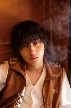 横浜流星 2019年カレンダーの発売が決定!! | 株式会社KADOKAWAのプレス