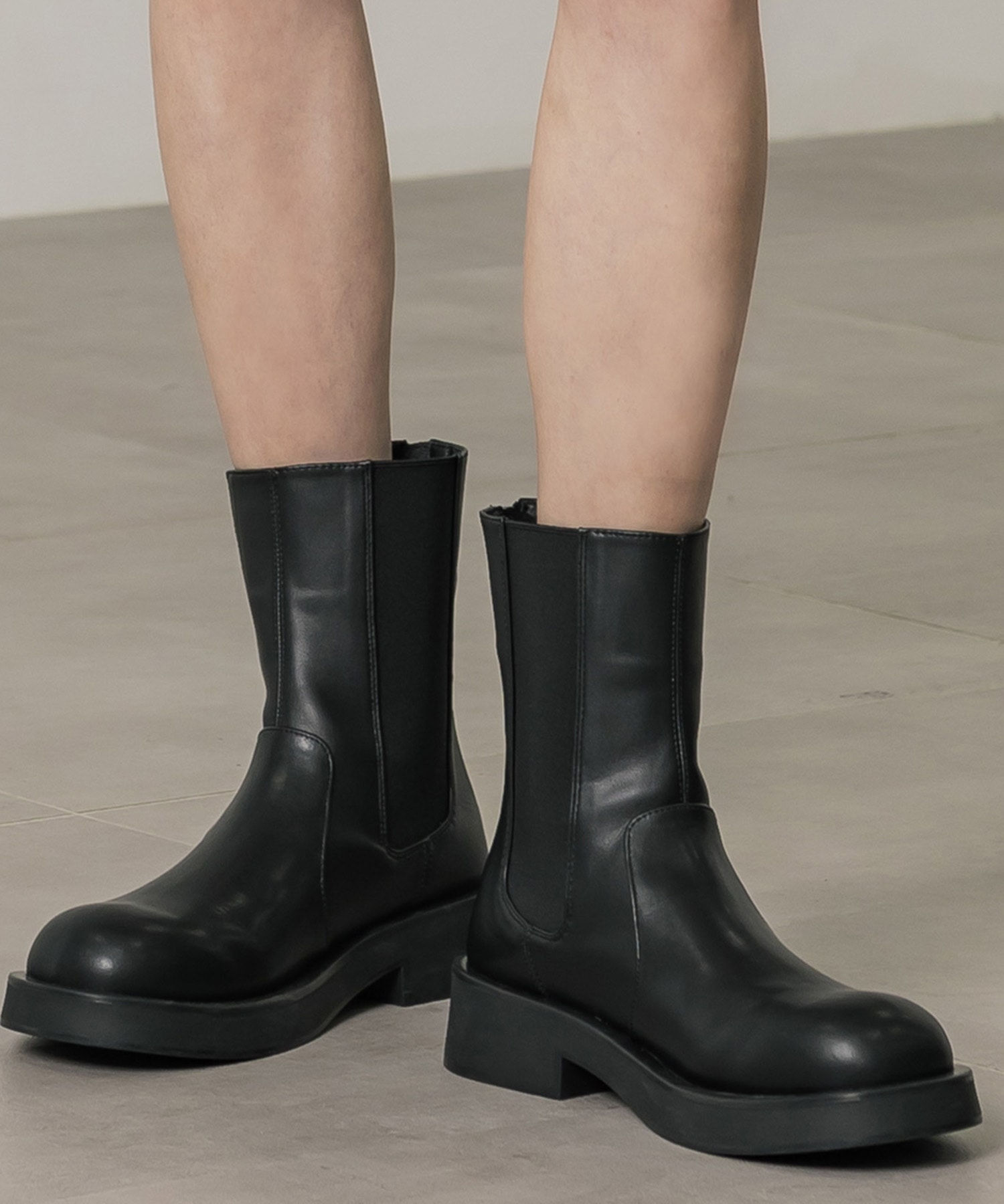 プラットフォームサイドゴアブーツ(1 BLACK): : ウィメンズ｜PUBLIC