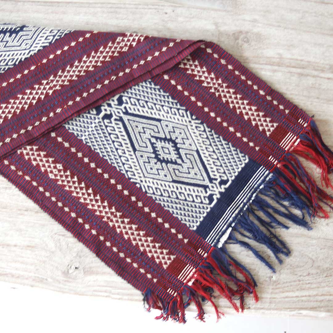 スンバ島の浮き織りイカット！パイクンの商品一覧 | ピュアラバリ