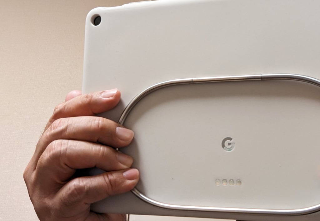 Google Pixel Tablet」レビュー 充電スピーカーホルダーとの組み合わせ