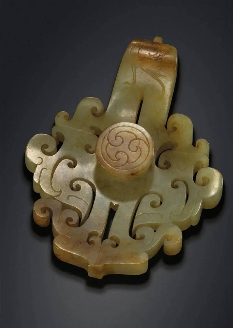 这块和田玉：拍到了2500万！被称为疯狂的黄玉。和田玉鉴定保养知识大全