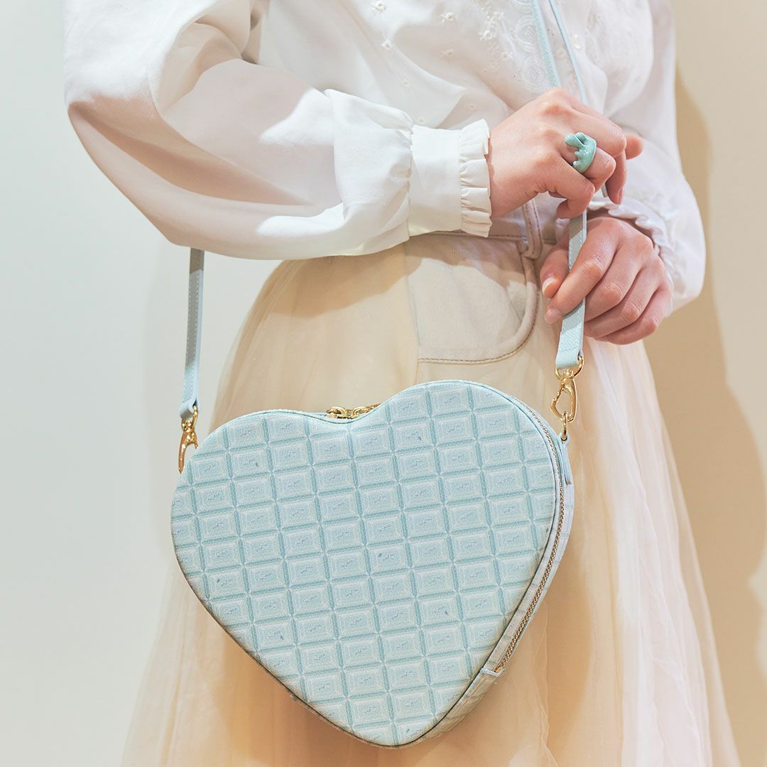 ミントチョコレート・ハートクロスボディーバッグ | Q-pot. ONLINE SHOP