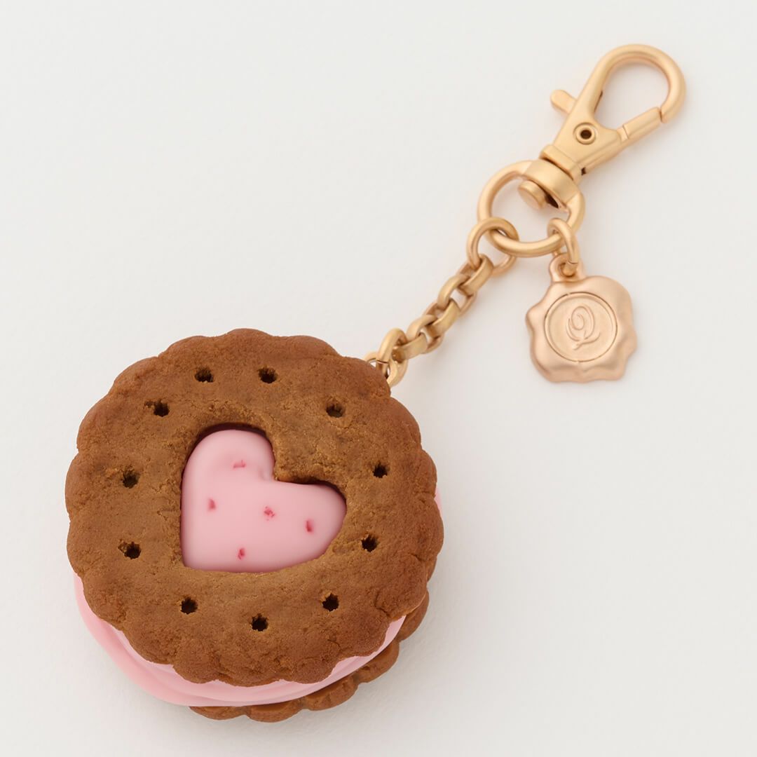 ストロベリーミルクジャム ココアクッキー バッグチャーム | Q-pot
