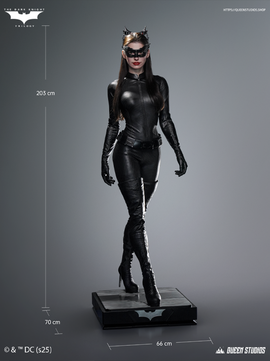 Catwoman Statue 1/1 - Queen Studios (Official)