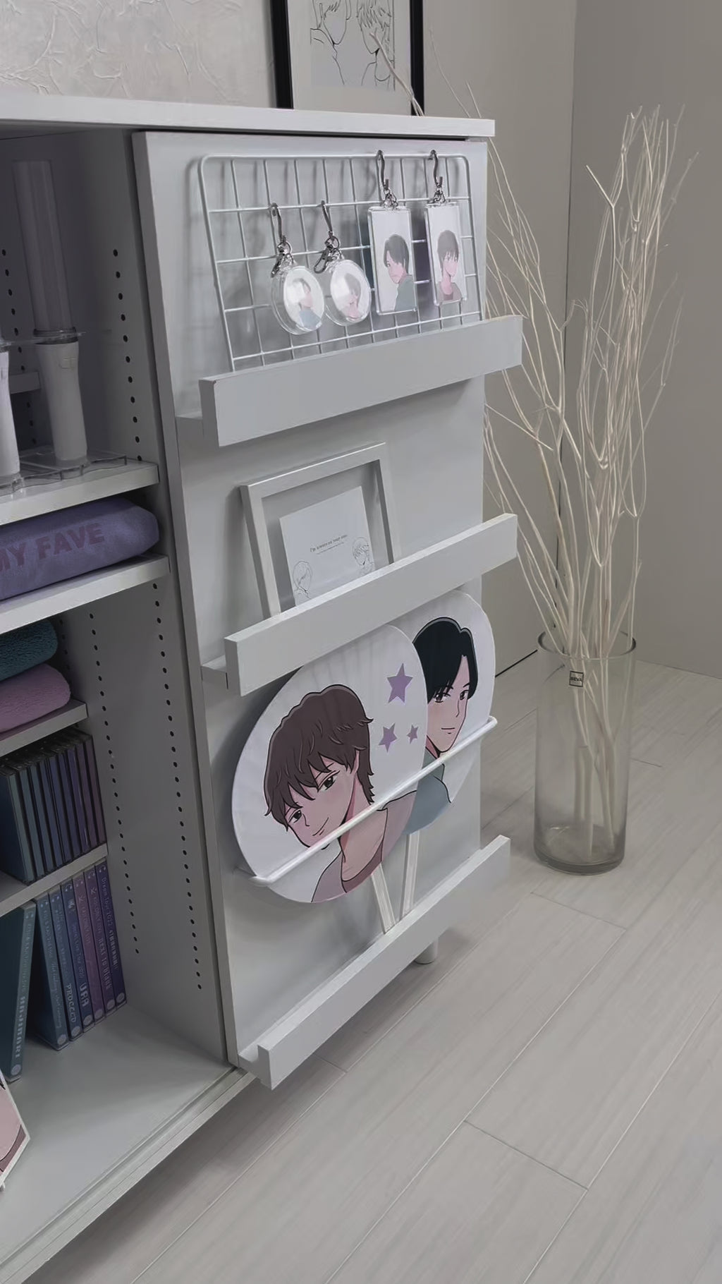 スライド扉本棚 推し活収納 [幅90.5] グッズ収納 漫画収納 Kikka