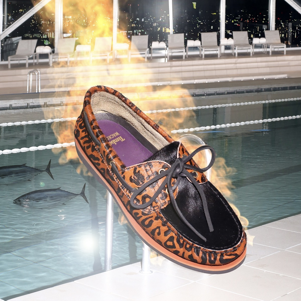 ティンバーランドとワコマリアが初コラボ。レオパード柄のハラコを纏っ