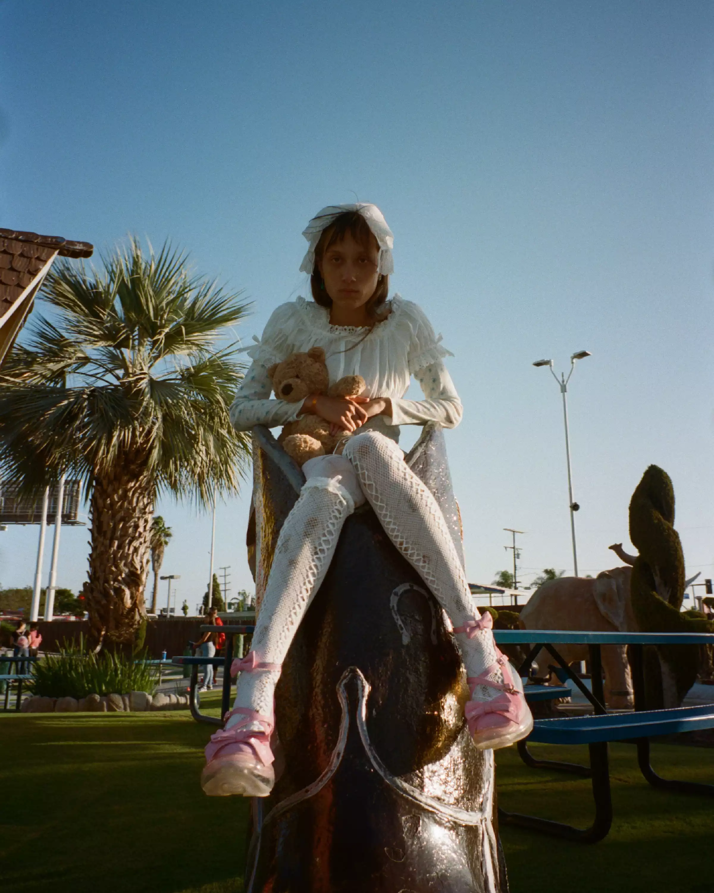 JennyFaxとANGELICPRETTYの初コラボレーションシューズが発売。 │ QUI