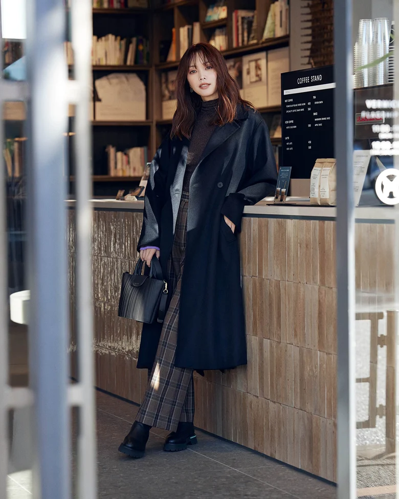 蛯原友里が着るPaul Smith ウィメンズのウィンターセレクションが公開