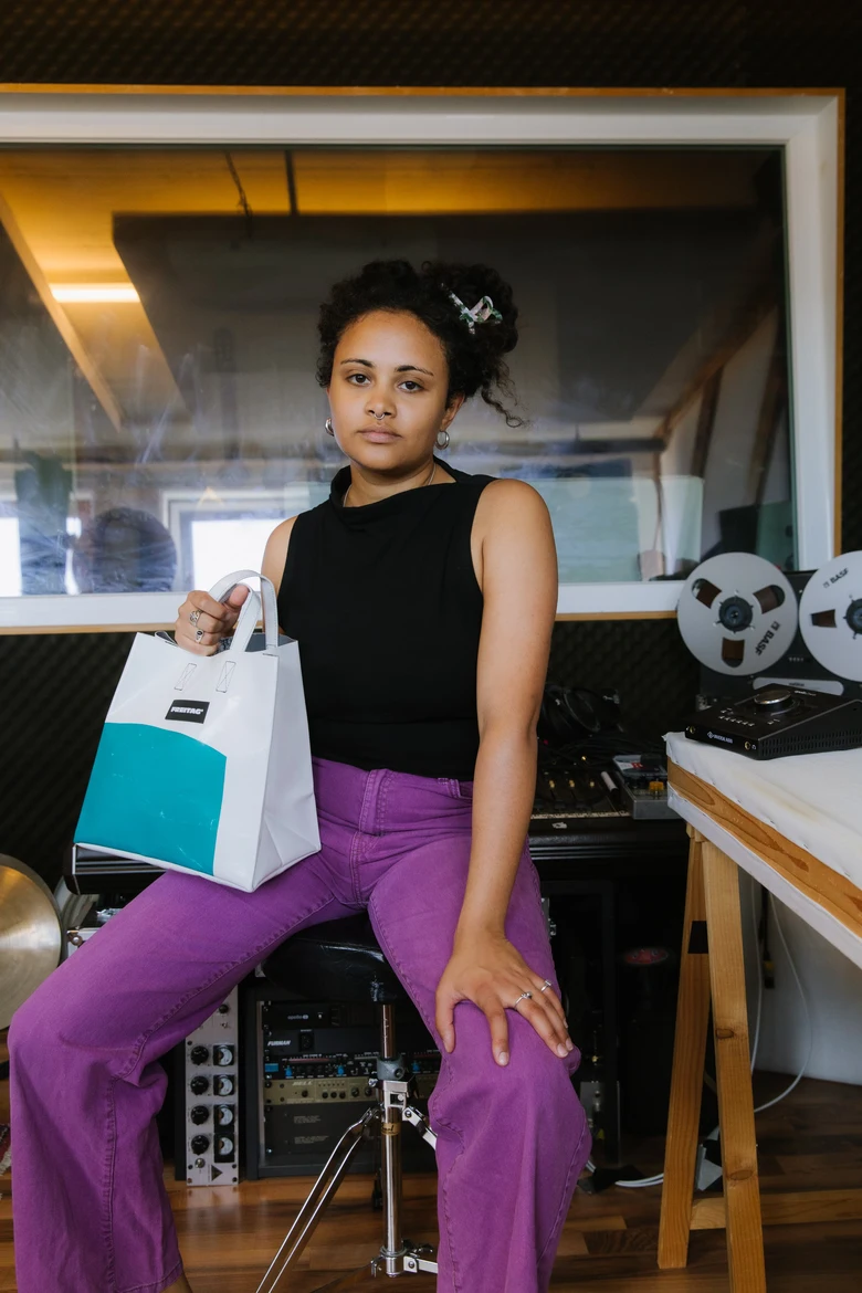 FREITAGからシンプルで個性的なデザイン新作F250 SONNY登場 │ QUI