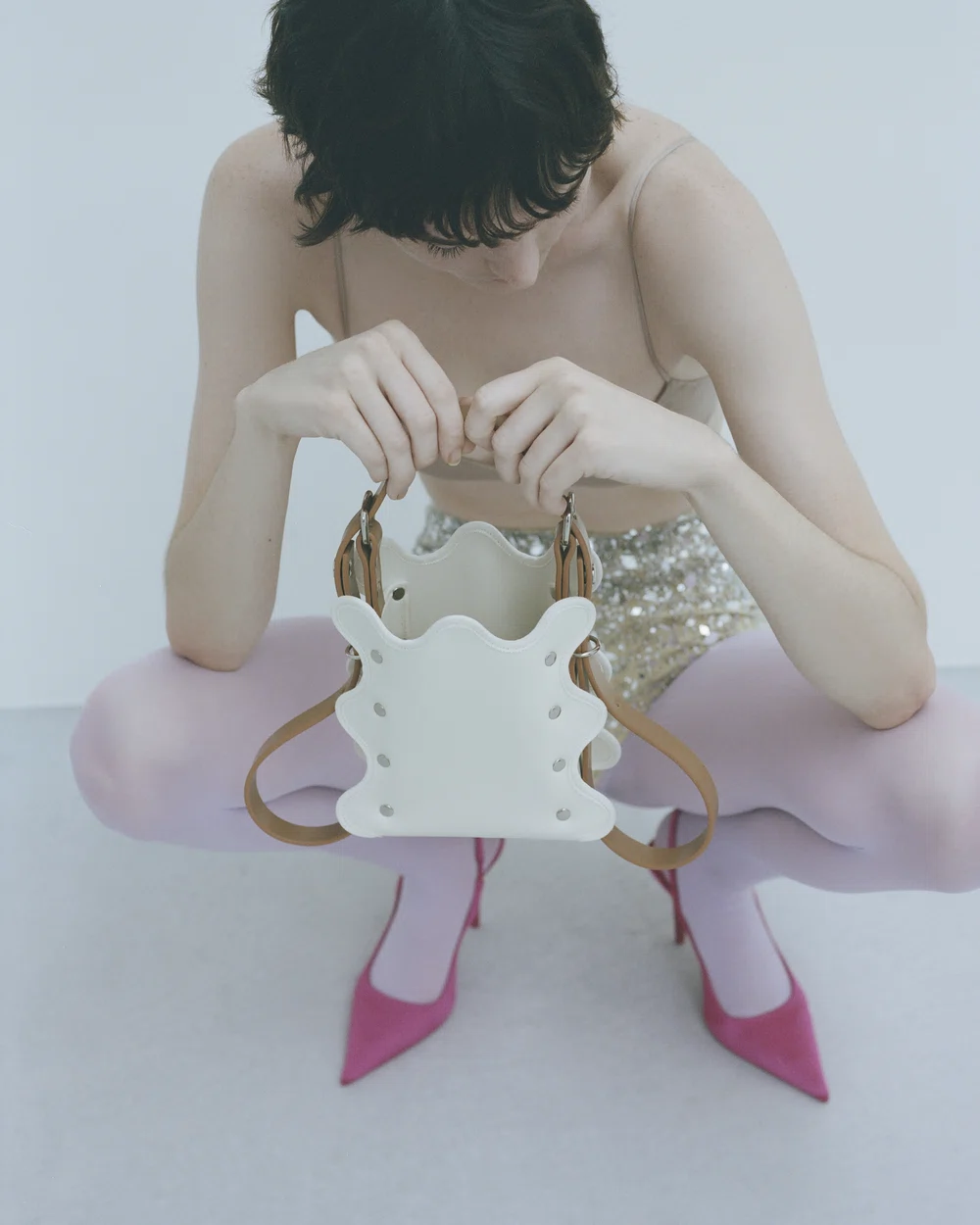 nori enomoto の象徴的なバッグ「mardi matin」がひと回り小さくなって