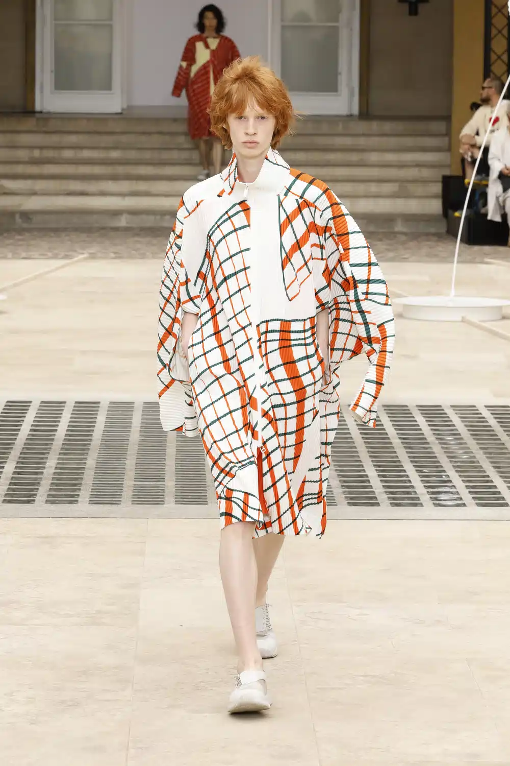 HOMME PLISSÉ ISSEY MIYAKE 2025SS COLLECTION RUNWAY │ QUI