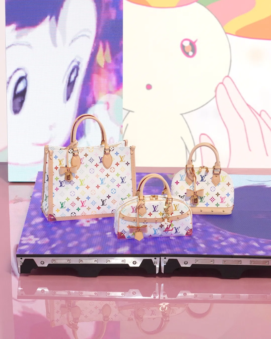 LOUIS VUITTON とアーティスト村上隆が再びタッグ、多彩なリ