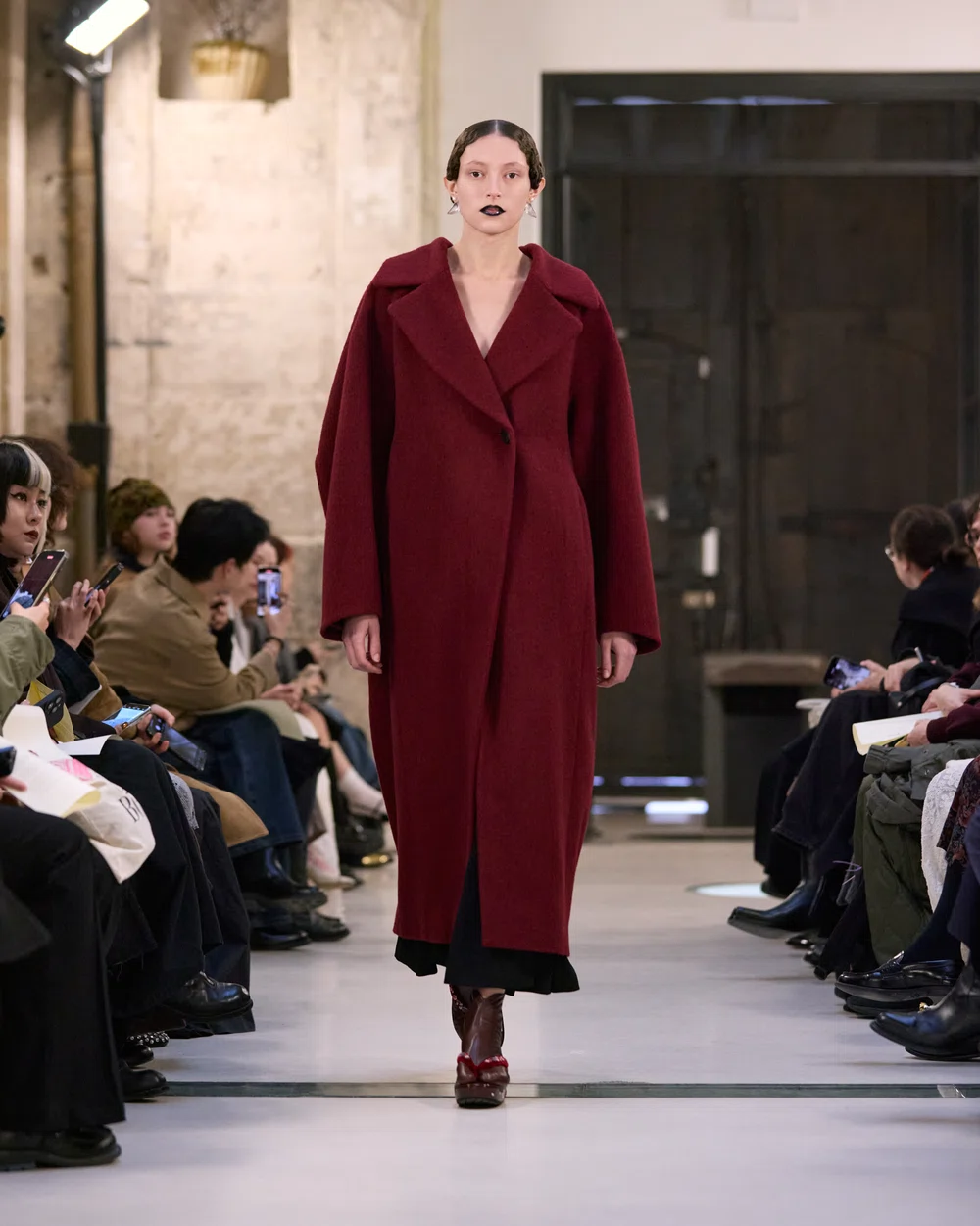 Mame Kurogouchi 2025AW COLLECTION RUNWAY │ QUI - Fashion