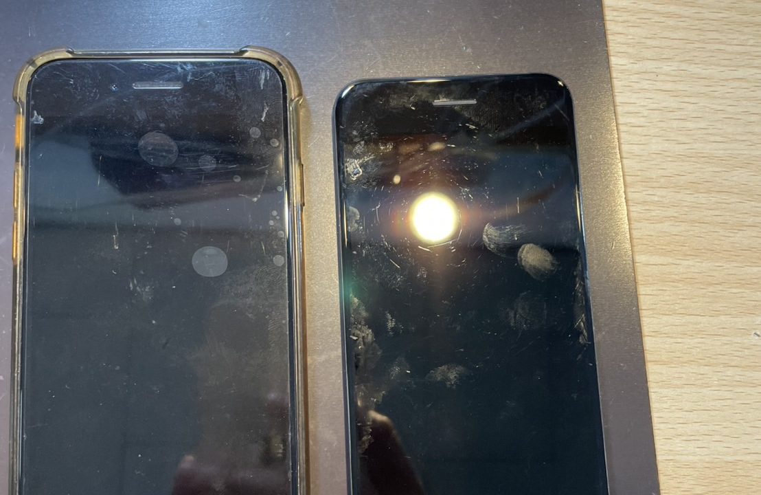 iPhone SE 第2世代 256GB ジャンク ホームボタン故障充電端子不良 赤池