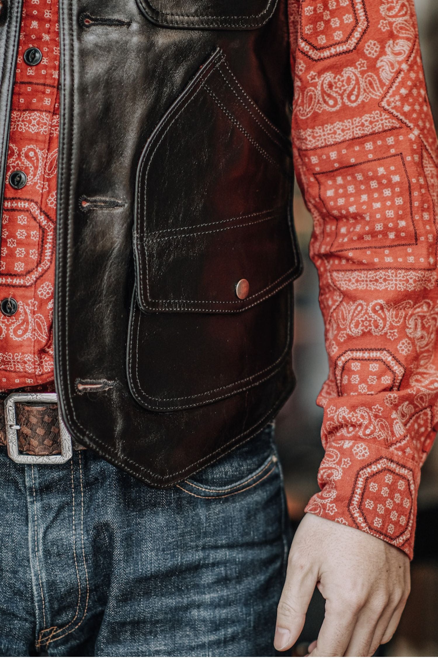 植物タンニン鞣し 茶芯ホースハイドレザー ベスト – quietman clothes