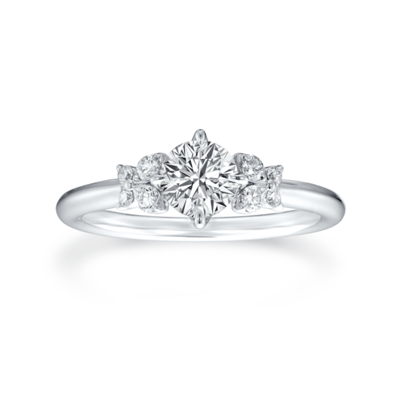 スタージュエリーから「バタフライ」をモチーフにしたブライダルリング