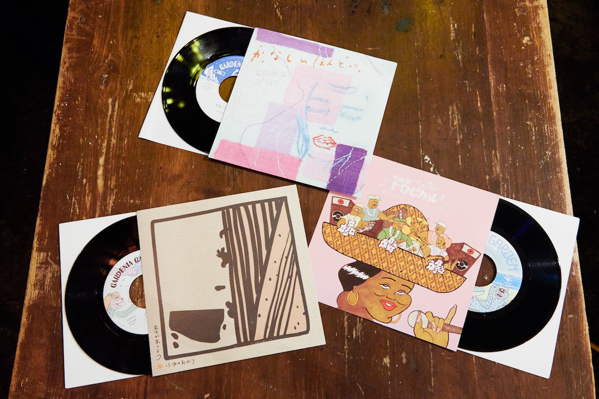 asuka ando、7インチの「あまいひとくち」な魅力を語る！ | Record